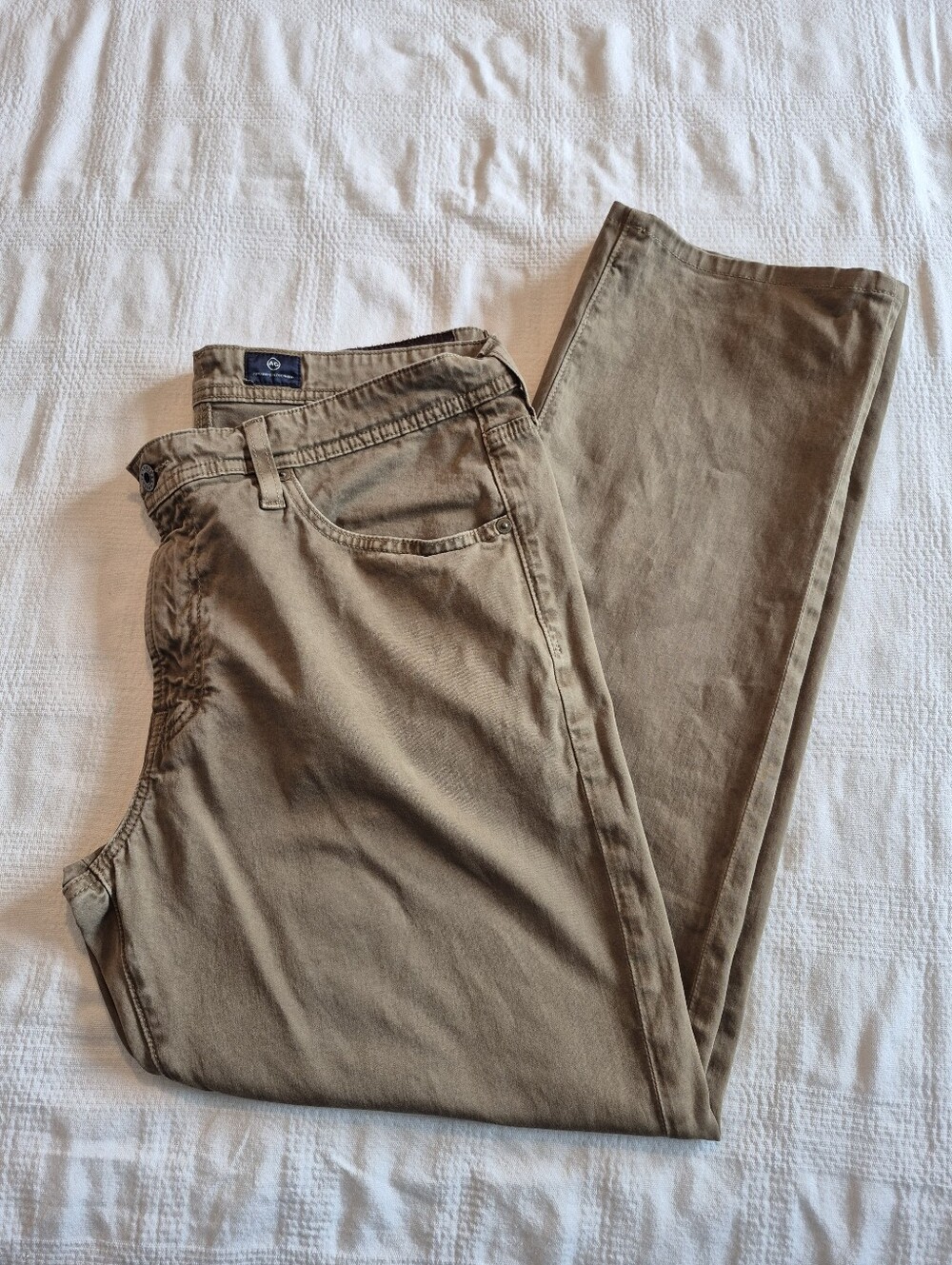 AG pants men's size 36 x 32 olive green The Graduate tailored leg VGUC